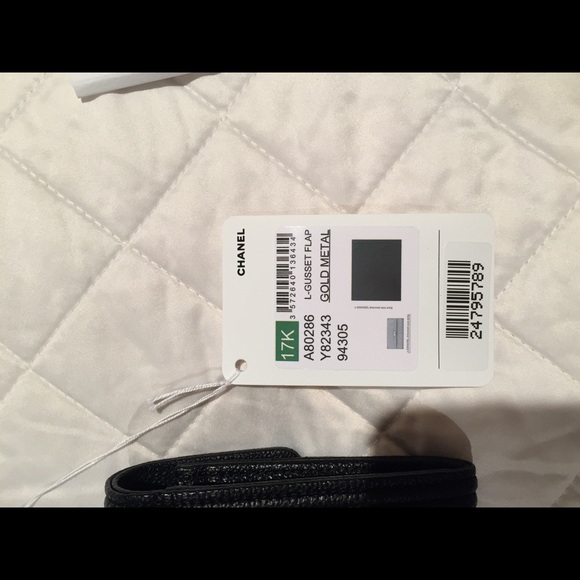 Brand new Chanel wallet - Picture 5 of 7